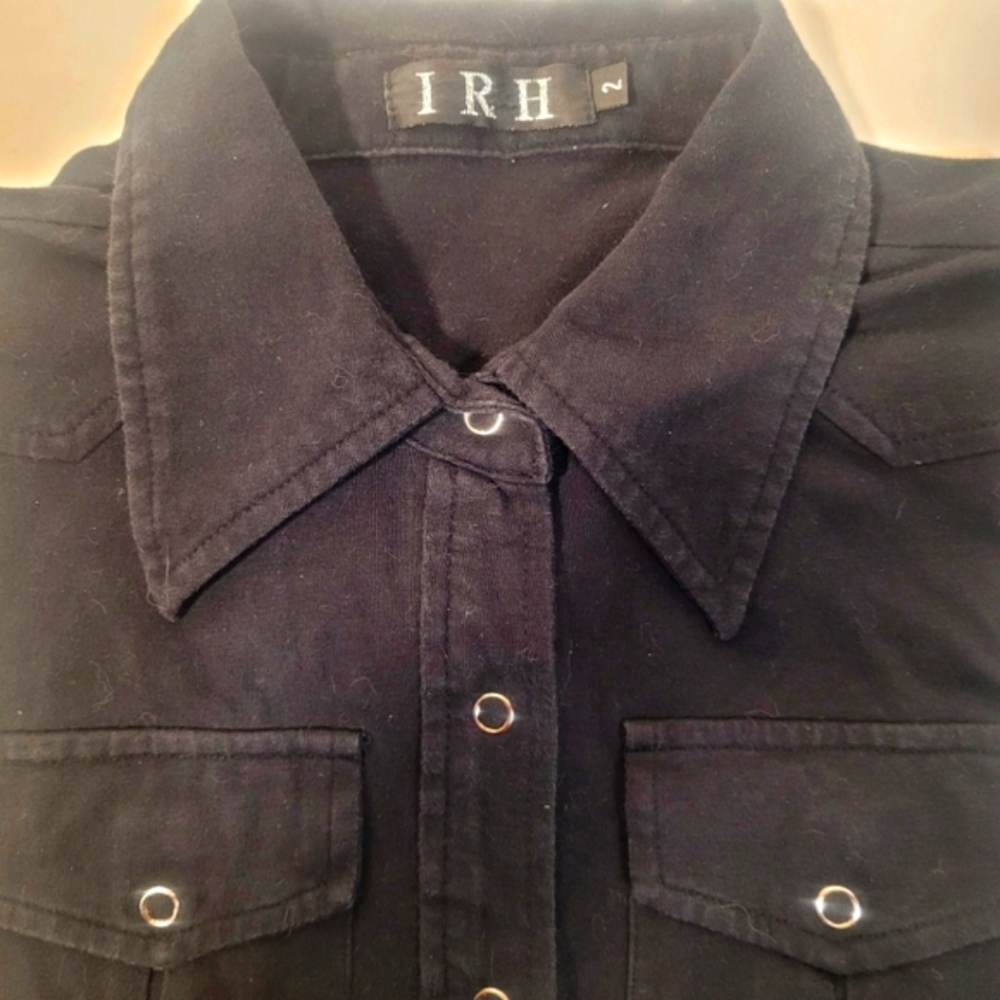 IRH brushed flannel black button-down shirt with metal snaps US 2 XS/XXS